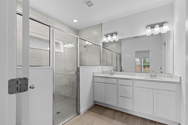 Foto del edificio - Beautiful Newer 3 bedroom 2 bath home in A...