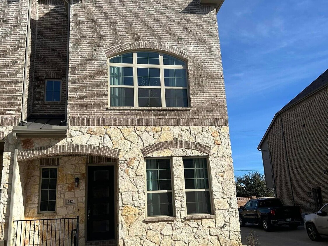 Primary Photo - Furnished Townhome built in 2022