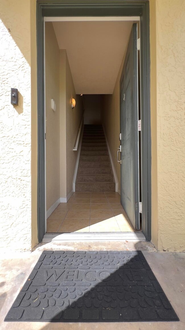 Foto del edificio - 148 SW Peacock Blvd