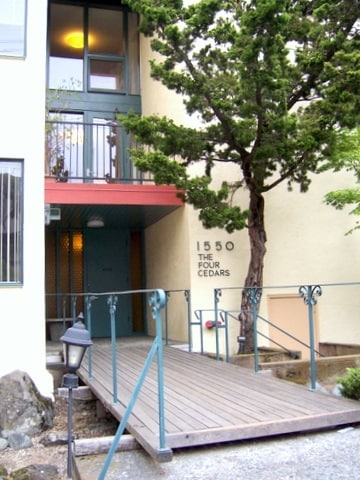 Building Photo - 1550 Walnut St