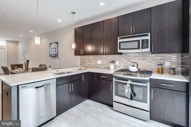 Photo - Northern Liberties Townhome with 2 Car Parking