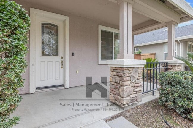 Building Photo - 3169 Brickfield Ave