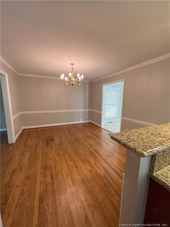 Building Photo - 2305 Mirror Lake Dr