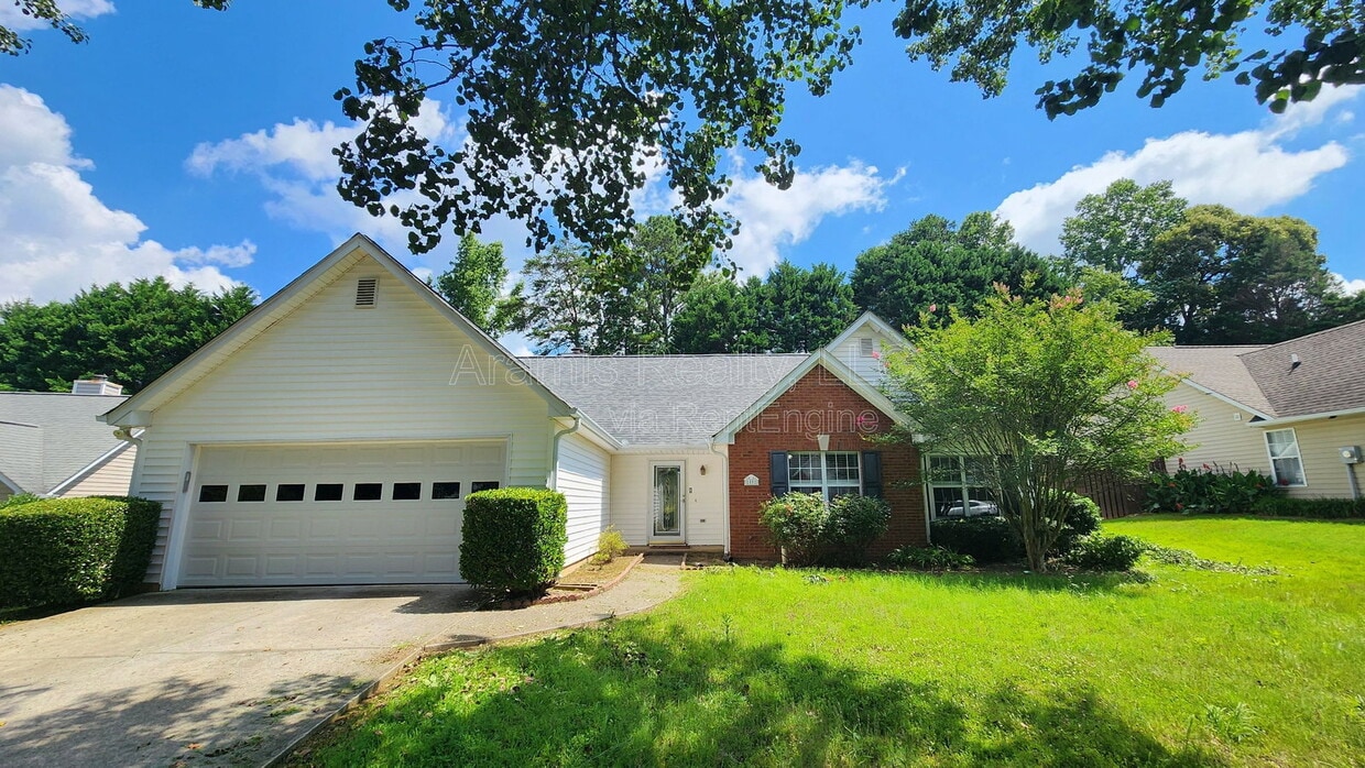 Photo - 5090 Edinborough Place