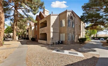 Building Photo - 2200 S Fort Apache Rd