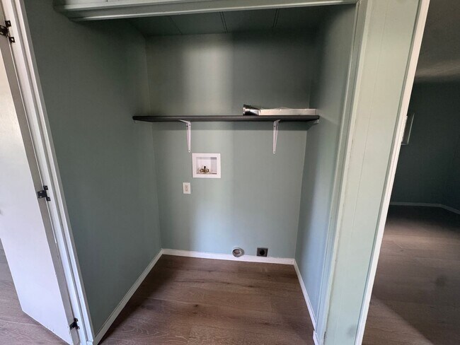 Foto del edificio - Newly Remodeled Manufactured Home