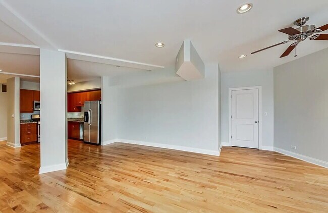 Foto del edificio - Comfortable Living in a Desirable Area
