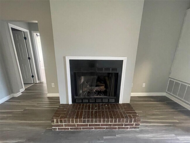 Foto del edificio - 7048 Epperson Dr