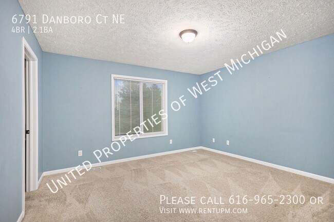 Foto del edificio - Available Now | 4 Bed 2.5 Bath Single Fami...