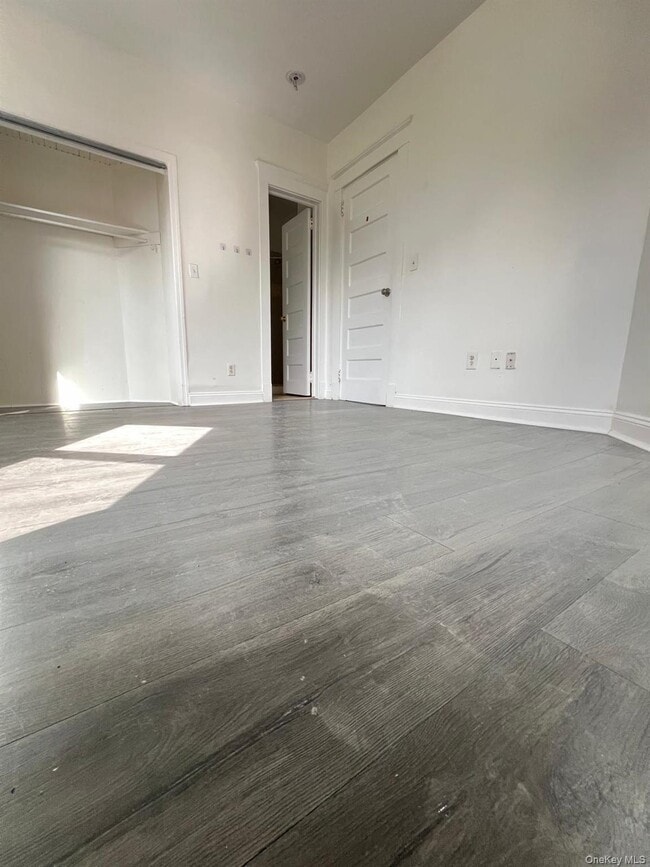 Building Photo - 72 Chauncey Ave