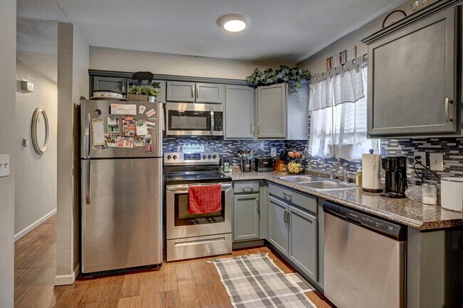 Foto del edificio - 1222 Hartford St