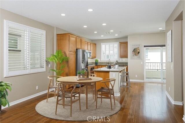 Foto del edificio - 8070 Ravenna Ln