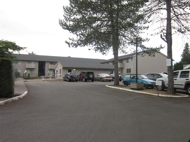 Foto del edificio - Alpine Village Apartments