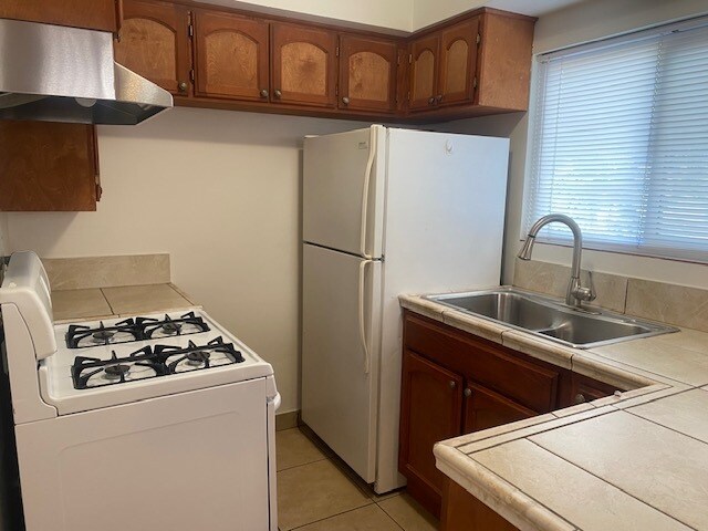 Foto del edificio - 4055 Lafayette Pl