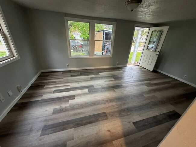 Foto del edificio - Cute 2 Bedroom 1 Bathroom House ** SPRING ...
