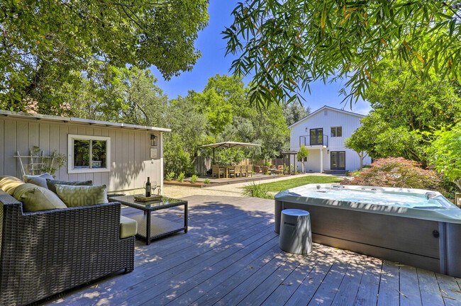 Foto del edificio - 1155 Grape Ln