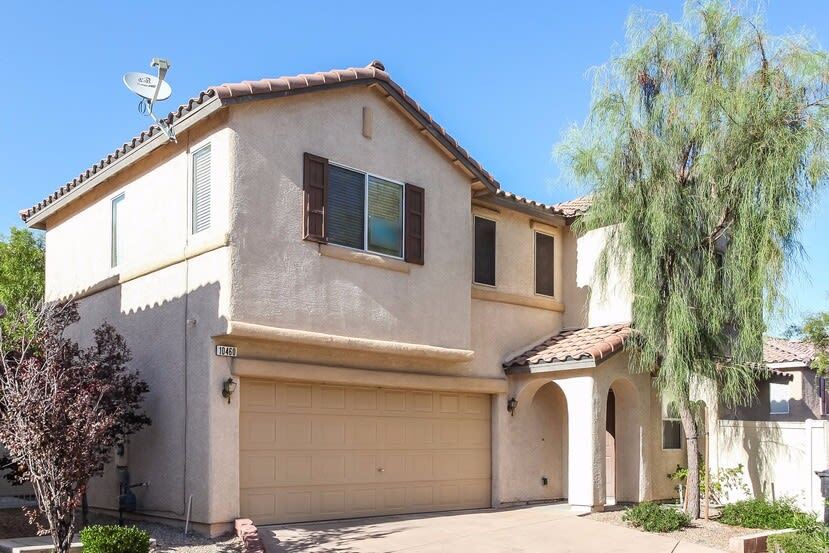 Primary Photo - 10460 Mihela Ave