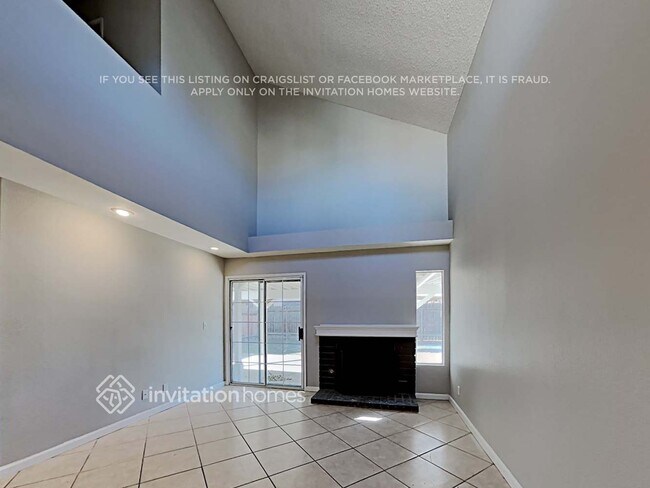 Foto del edificio - 11755 Burl Dr