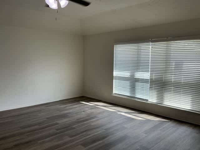 Building Photo - 16223 Barcelona Dr