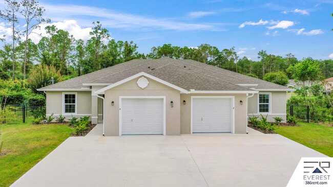 Building Photo - 16 Squanto Pl