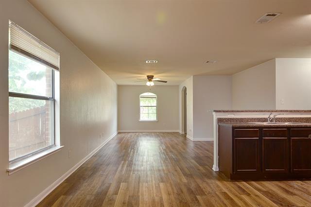 Building Photo - 5804 Fathom Dr
