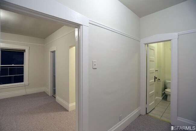Foto del edificio - 729 Jones St