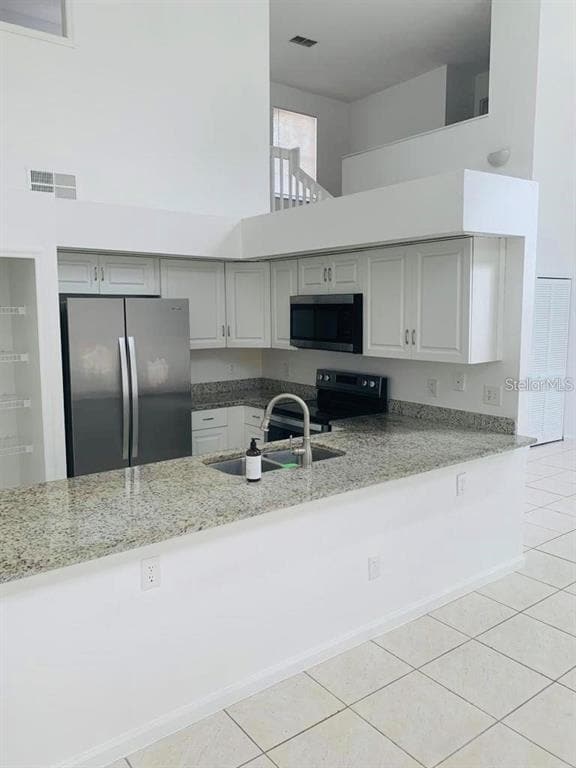 Building Photo - 594 Oak Branch Cir