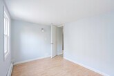 Primary Photo - 140 McLean Ave