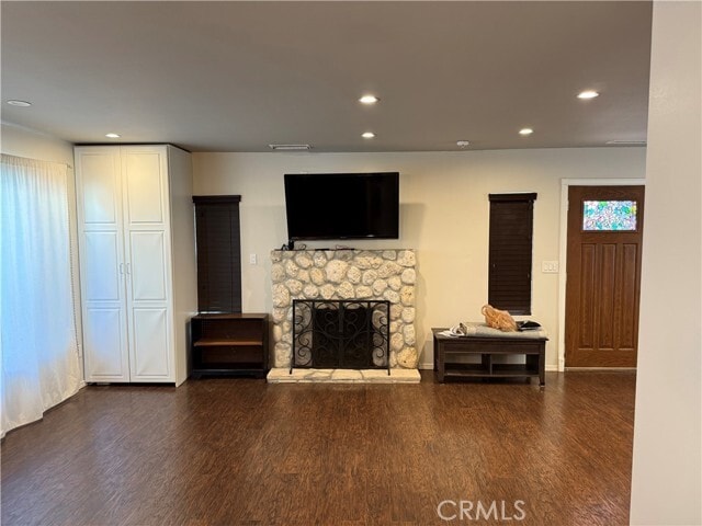 Foto del edificio - 1615 E Harding St