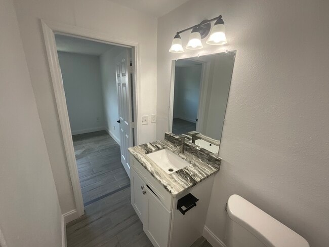 Building Photo - 5207 Behms Ct