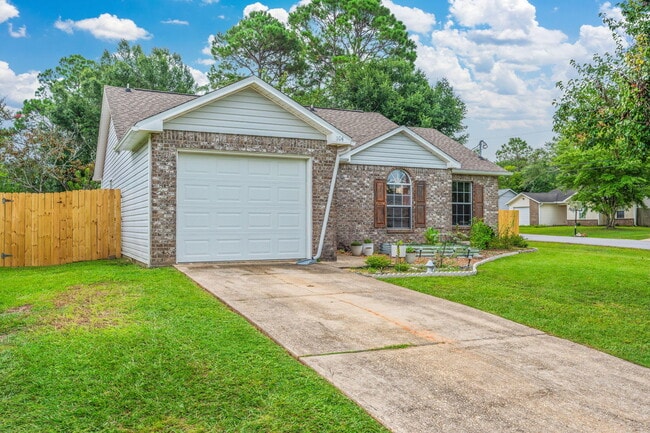 Building Photo - 104 Oak Terrace Dr