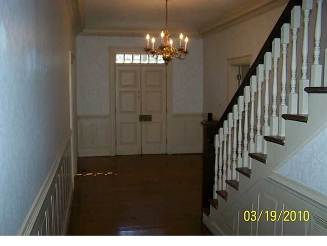 Building Photo - 3401 Middle Plantation Quay