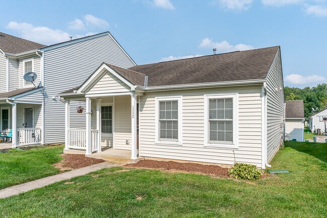Foto del edificio - 1752 Village Ridge Ln