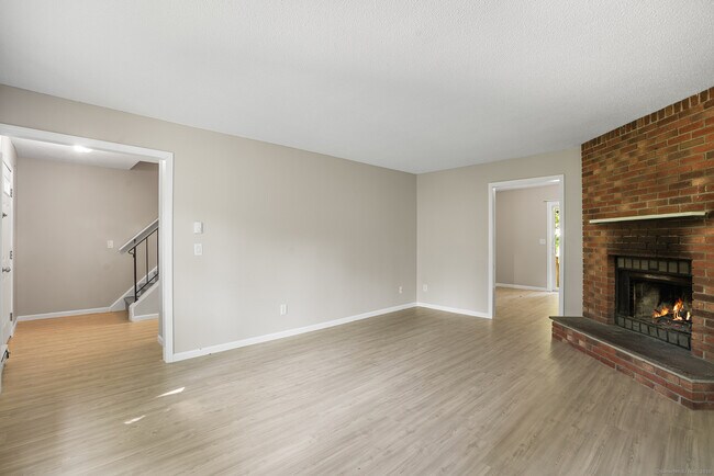 Foto del edificio - 22 Maple Ave