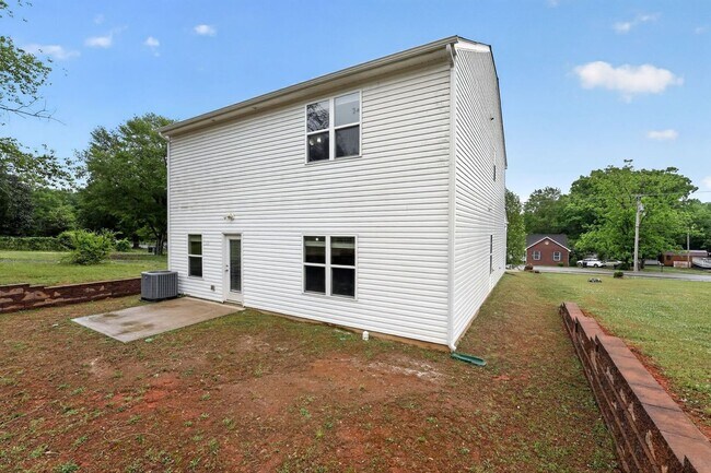 Foto del edificio - 5917 Neck Rd