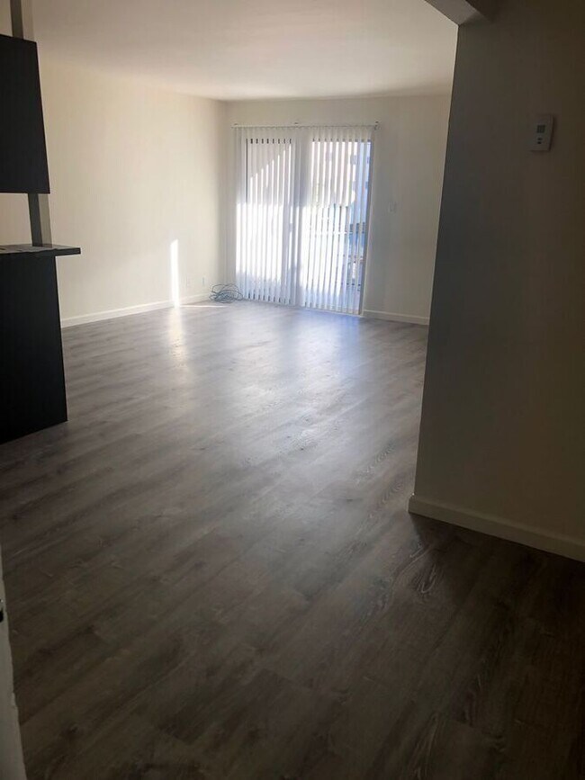 Foto del edificio - 2315 Parker St