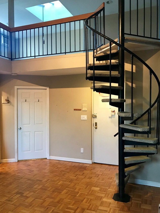 Foto principal - 636 71st St
