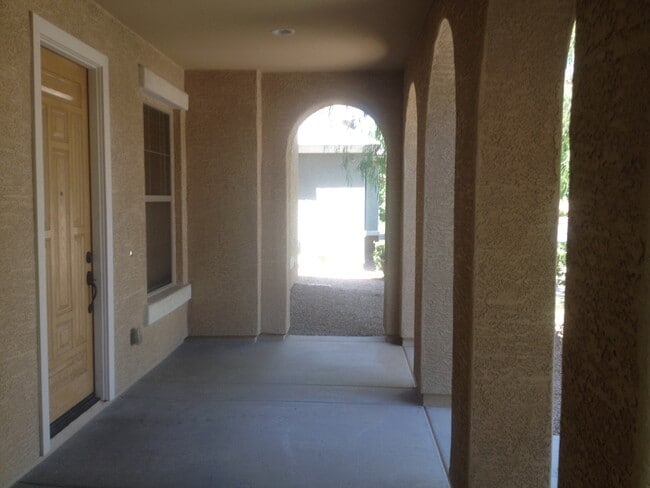 Building Photo - Sunnyvale - Gilbert