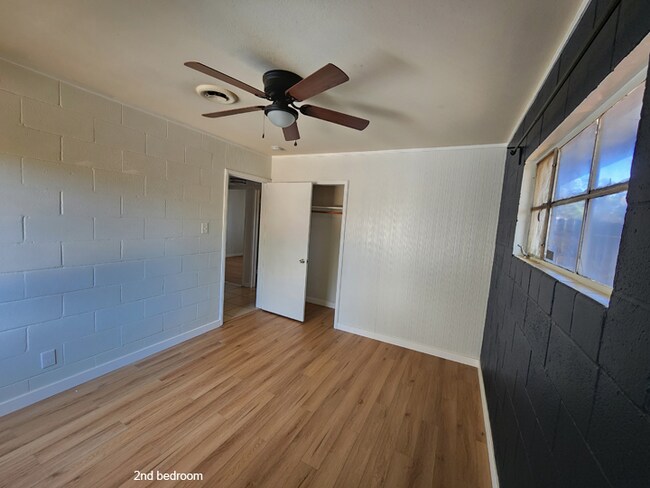 Building Photo - 4926 Cabrillo Way