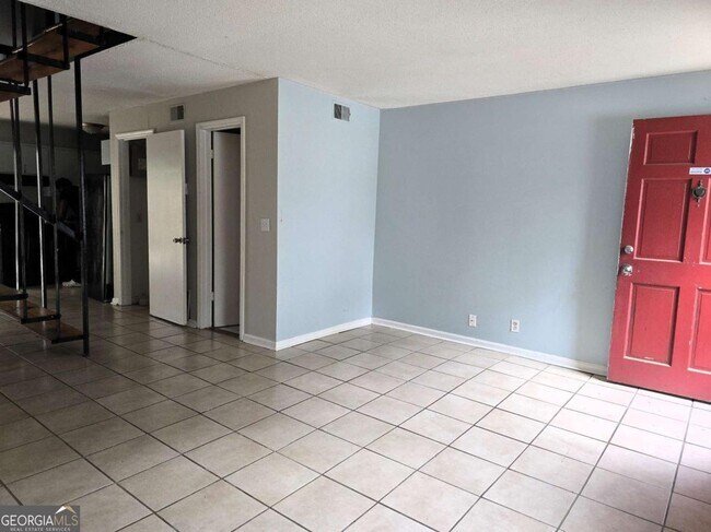 Foto del edificio - 3815 Parklane Dr