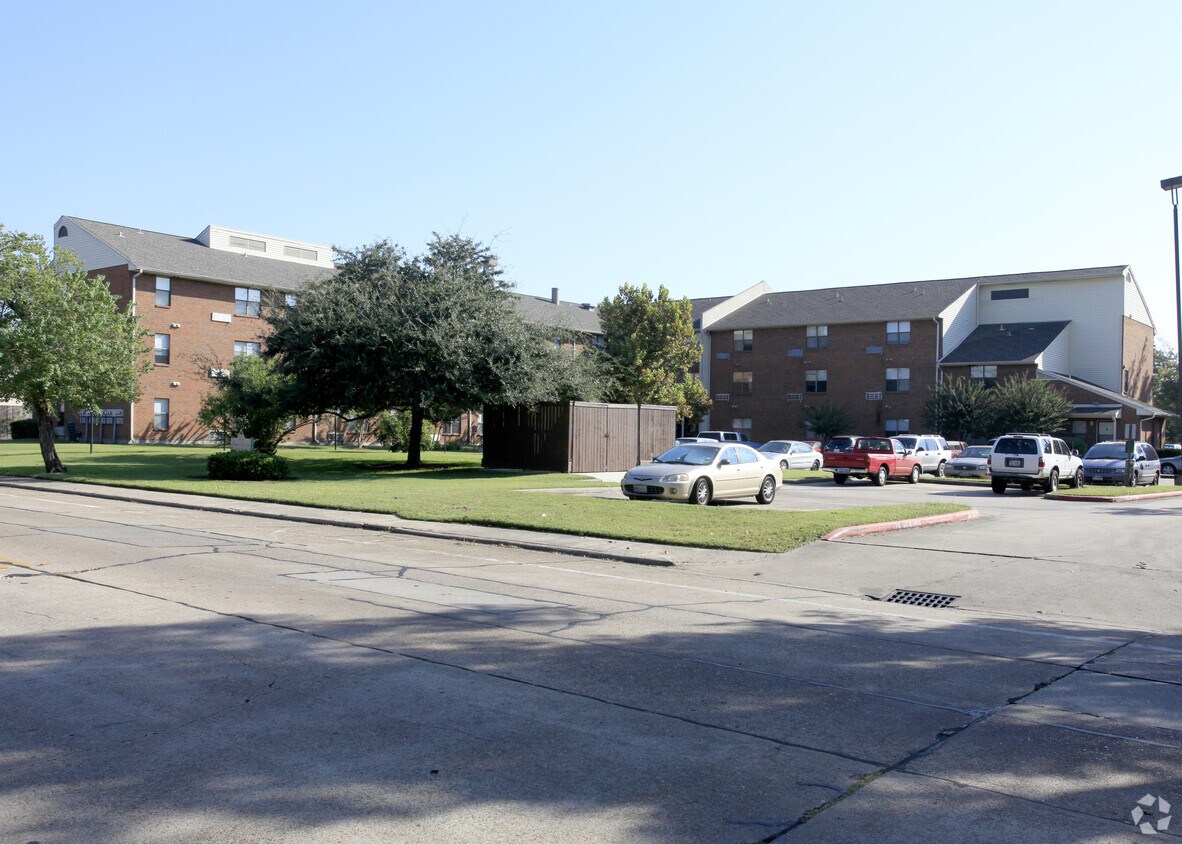 Foto del edificio - Alvin Memorial Gardens