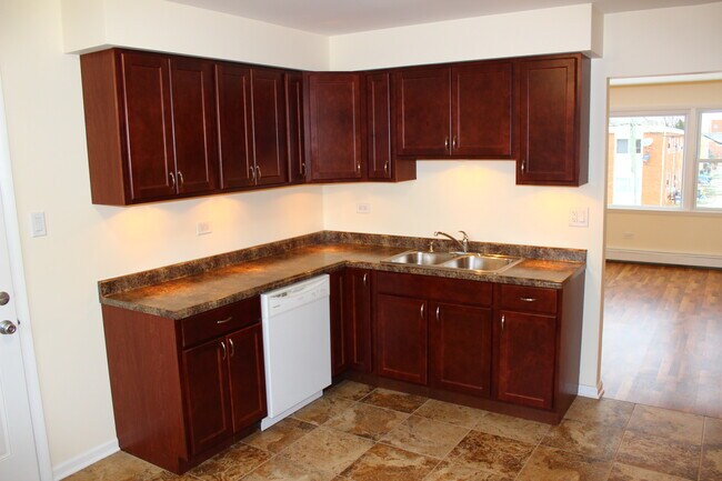 Foto del edificio - 14455 Jefferson Ave