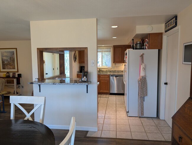 Foto del edificio - Unfurnished Light-Filled, Beautifully Updated 3-Bedroom Home in Jacksonville