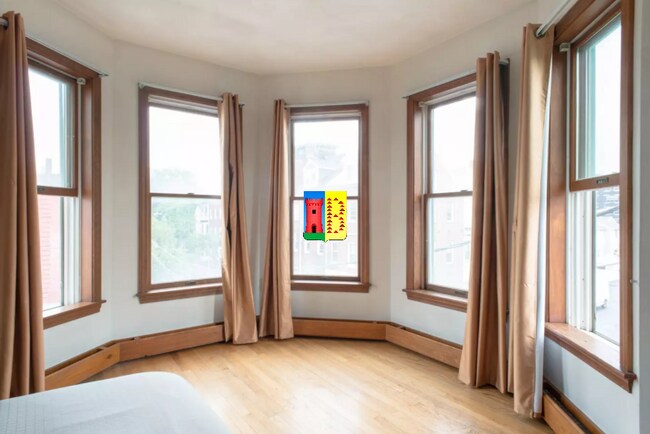 Foto del edificio - 28 Orleans St