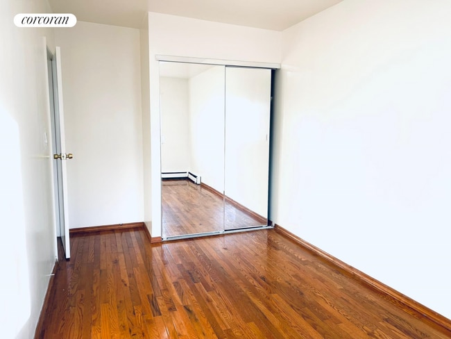 Building Photo - 85 Eldert St
