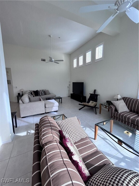 Building Photo - 1530 Clermont Dr