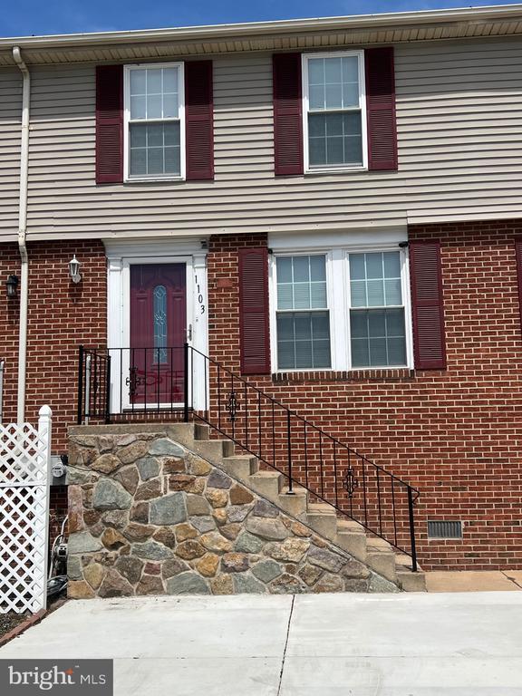 Foto principal - 1103 Davis St