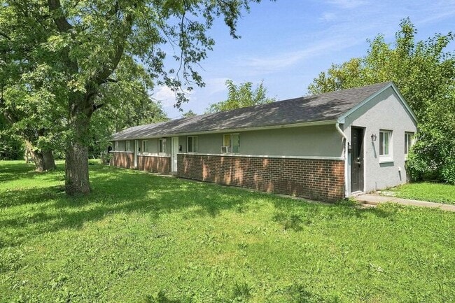 Building Photo - 141 Stevens Ave