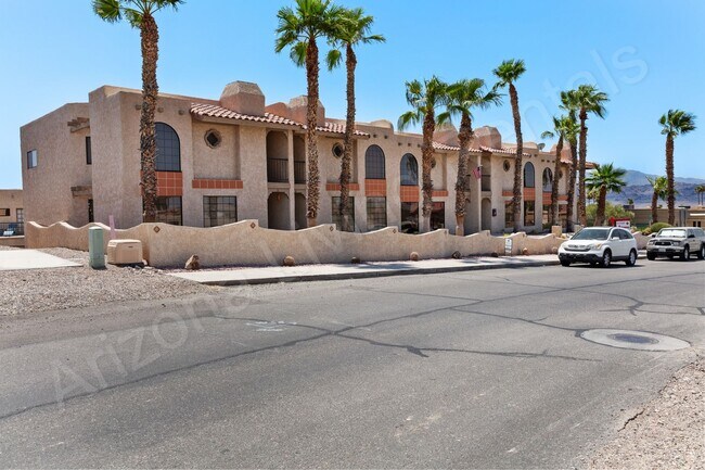 Foto del edificio - SPECIAL...FIRST 2 WEEKS FREE!!!