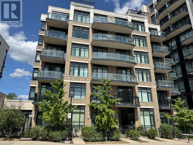 Building Photo - 131-131 Upper Duke Crescent